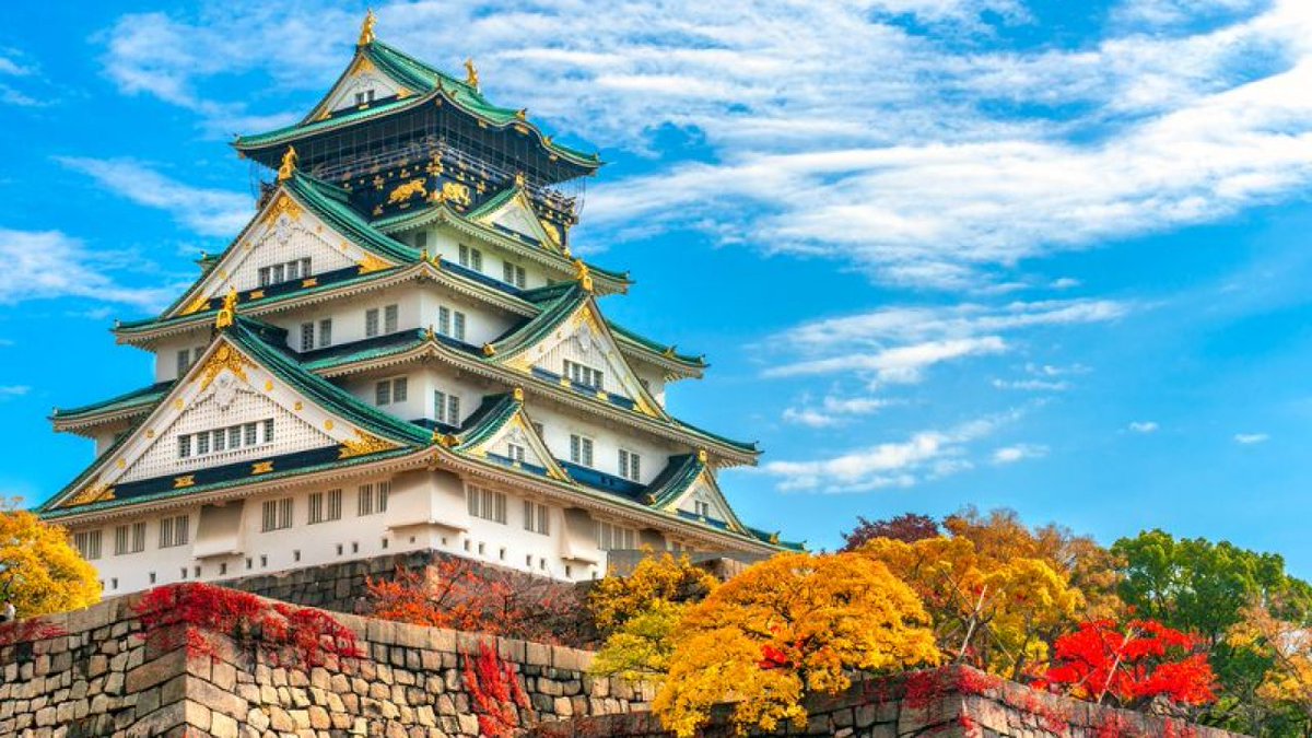 Things2do_AL's tweet photo. Castles in Japan ⛩️
•
Japan has some of the most #instagramable places in the world 📸 https://t.co/tmGc7aTqz1