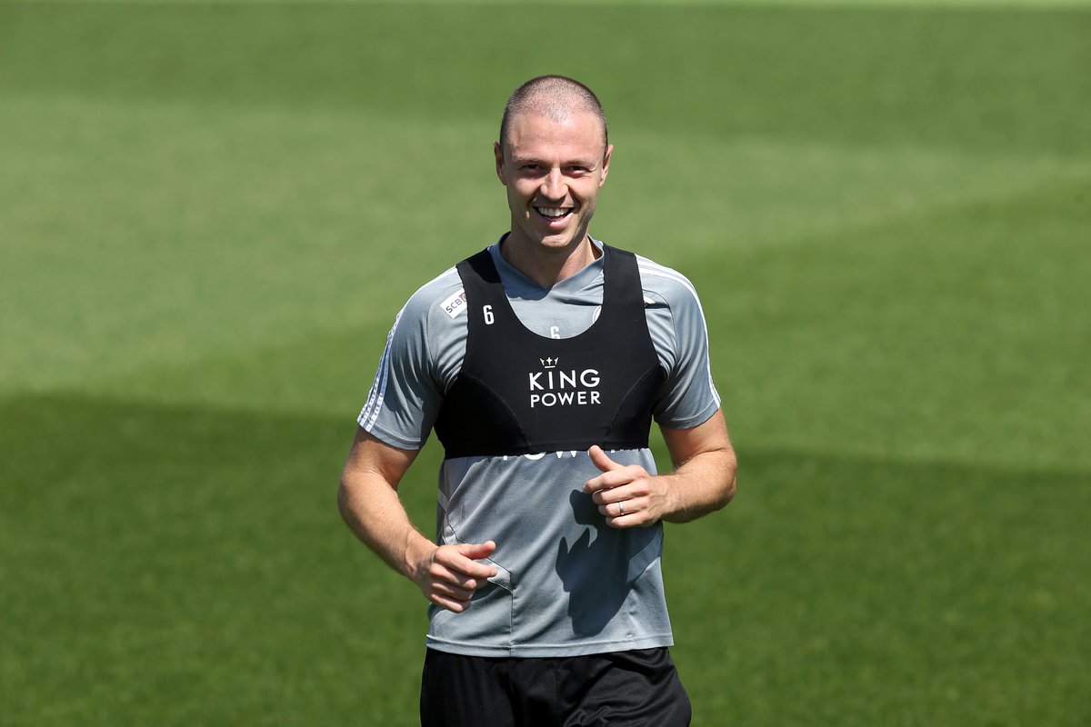 LCFC's tweet photo. Some interesting new haircuts on show! 💇‍♂️ https://t.co/6BUVumJPbG