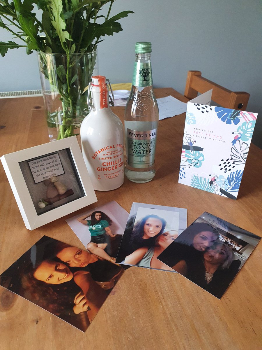 Elin1981's tweet photo. Friends are the family you choose #blessed #20yearsplus https://t.co/oZyeDH3Qoh
