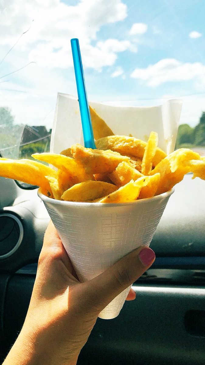 It’s fine weather for a cone of chips ! Visit your local chippy this bank holiday weekend. #shoplocal #chipshop #chips #BankHolidayWeekend #chippy #fishnchips