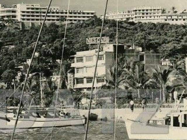 Hotel Capri 1954 Costera Miguel Alemán Playa Manzanillo ...visita la página oficial de Fidetur si hay dudas
#Acapulco