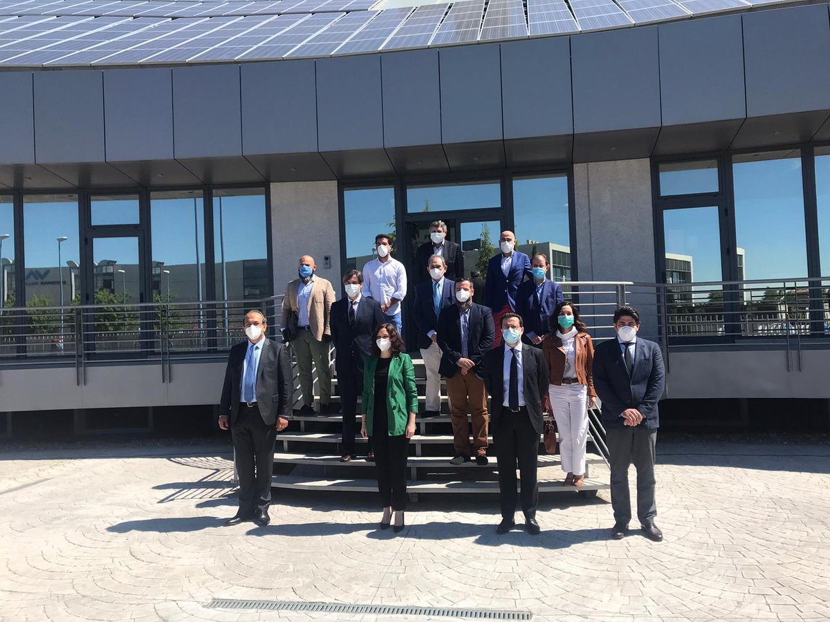 aepa_asociacion's tweet photo. Queremos agradecer a @IdiazAyuso, la reunión que mantuvo en el día de ayer con los presidentes de las Asociaciones de Empresarios como AEPA, @UneLeganes, @PTLeganes, @ciudadautomovil, #AEFSUR, @polcobocalleja, #AJEGetafe, @MostolesEmpresa y representantes de @MSISpain y AEQ https://t.co/VTSDxqAZyh