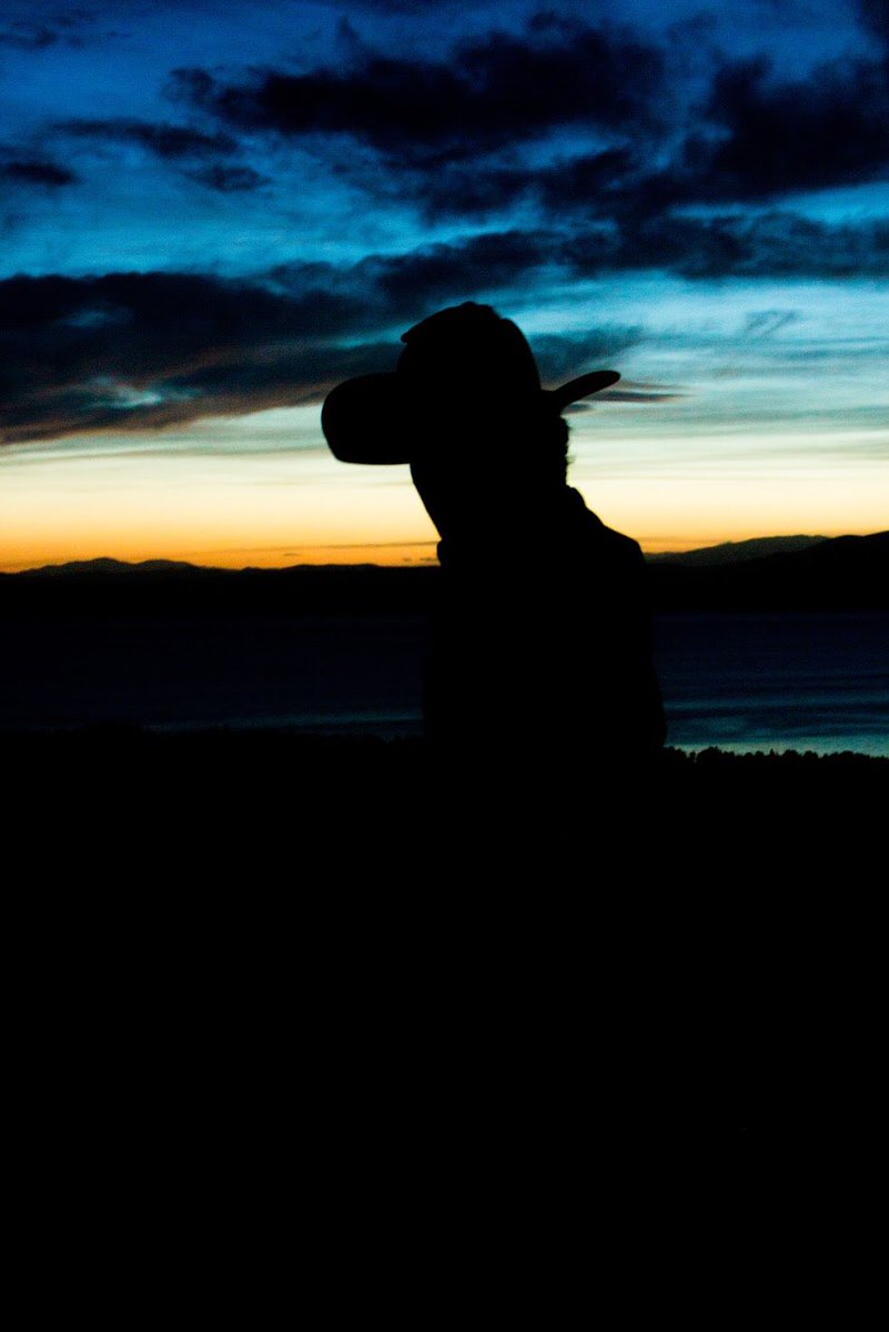 thatgirlmckayla's tweet photo. Thought some twitter cowboys and cowgirls would enjoy these pictures 🖤 https://t.co/MQckD6lqHI