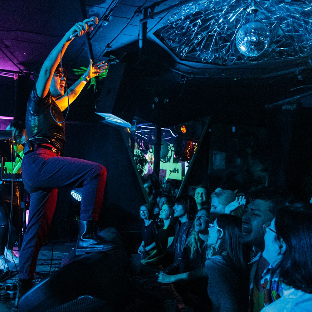 Currently daydreaming about <a href="/caveboymusic/">CAVEBOY</a>'s performance from #HPX2019 💭
#HPX2020 artist applications are open until June 12! Apply now, link in bio.
📷 T. Savory of @HAFILAXtweets