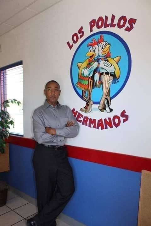RodolfoReynaGzz's tweet photo. Mi Tio Gustavo abrió un restaurante de pollos y por el Covid-19 esta apunto de perder todo su patrimonio. 
Me podrían regalar un rt  para promocionar sus pollos???
Mil gracias de antemano.
Te queremos tío ... Ánimo, todo saldrá bien 🙌🏼😔 #SanNicolas https://t.co/QTtNYGZxHN