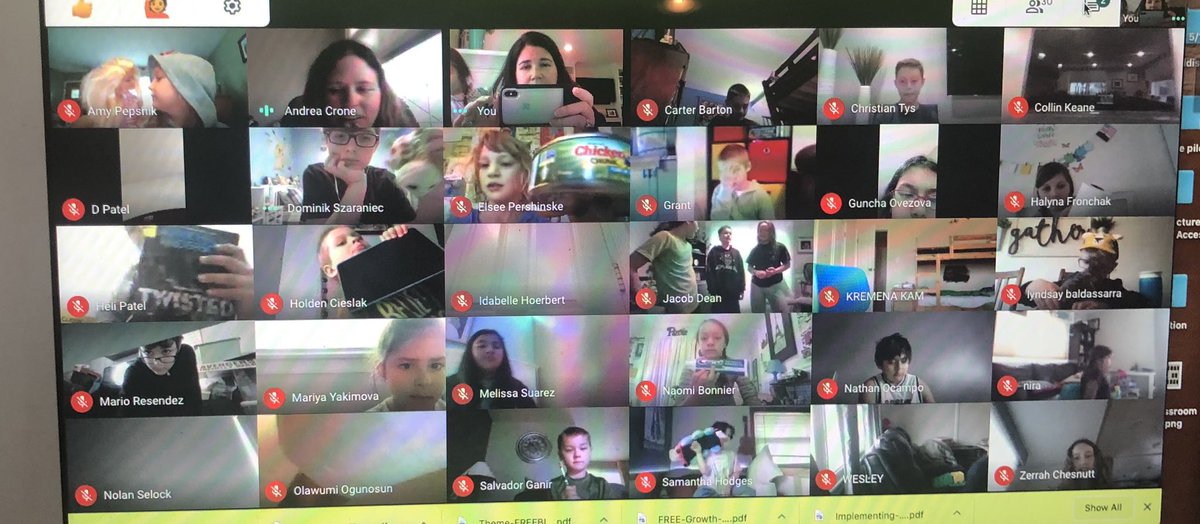 BethSoreng's tweet photo. We had so much fun giving our kindergarten buddies advice for first grade and having an alphabet scavenger hunt. @mrscroneskiddos @D59Ridge #d59Learns https://t.co/8LyiGZDOeX