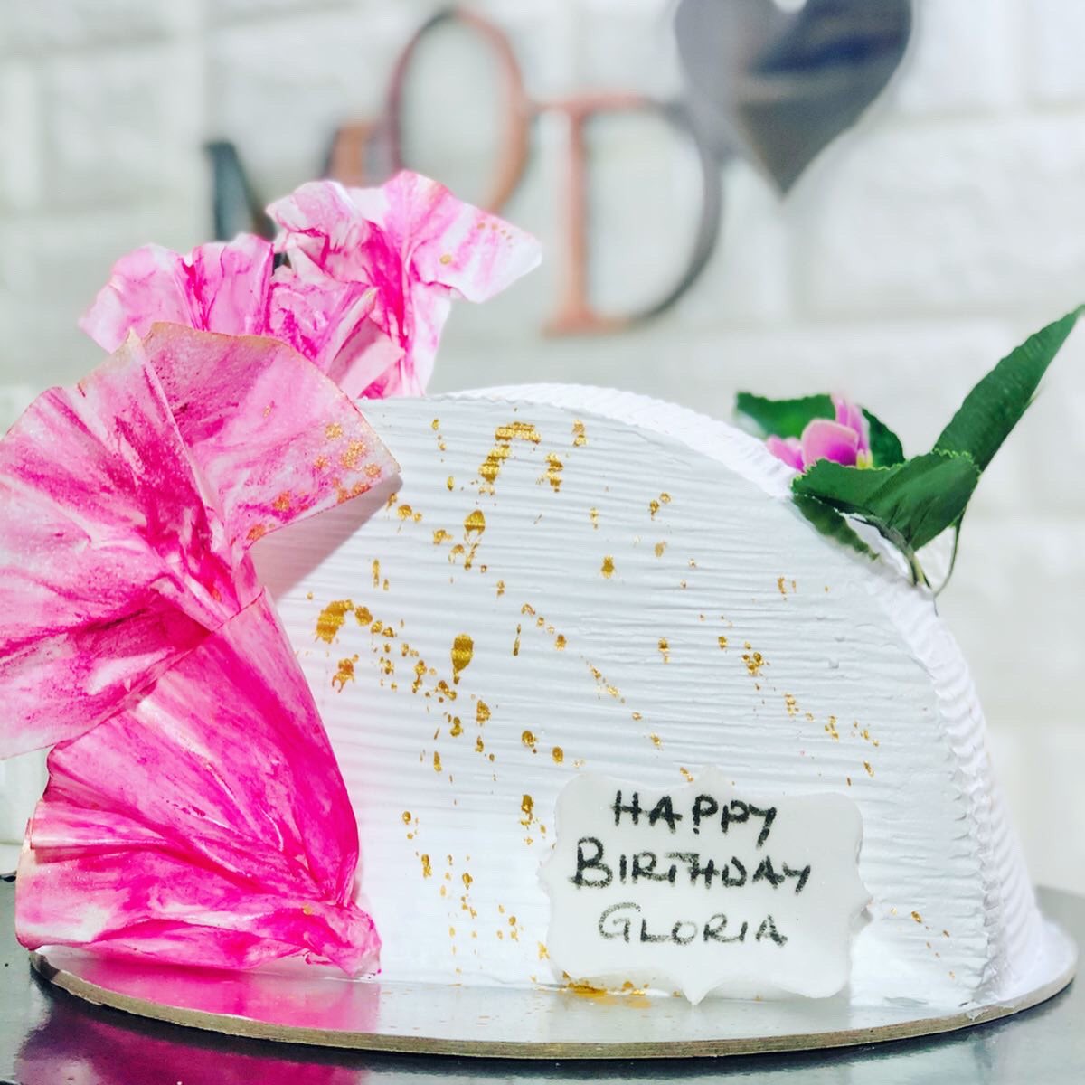 modcatering37's tweet photo. Birthday cake for a Special Person ππππ₯°π₯°π₯°
.
.
.
We just a phone call away #0248784840 or #0262550377
.
#staysafe #birthdaycake #creamcake #raspberrysauce #flowers #MODiliciouscreamcake #Mayborns #ChefMOD #cakebyMOD #MODiliciouscake #cakeart #cakestagram #cakeporn https://t.co/EFyQA0BeYe