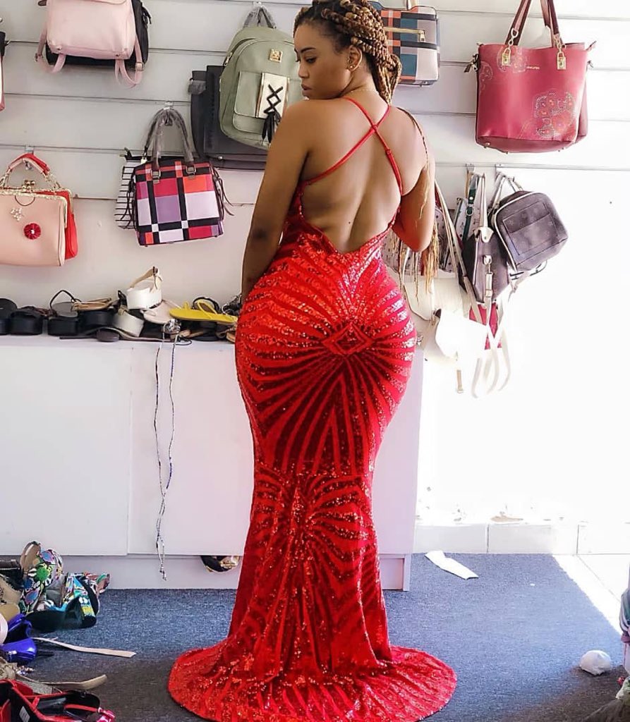 Rommyfitness's tweet photo. Long dresses is a vibe 
#Mafisi #jalango #SleeplessNight https://t.co/0x3MptBkW6