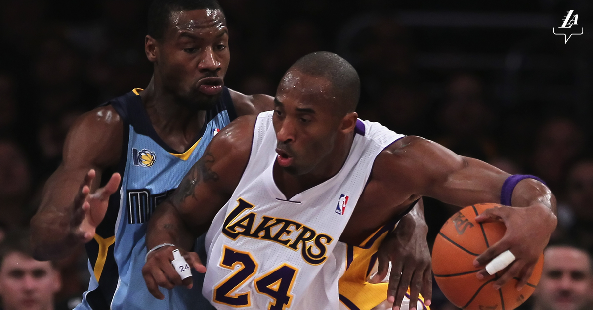 Lakers's tweet photo. "The best defender I ever faced." #BestOfLakersGrizzlies https://t.co/WoxM08lOGc