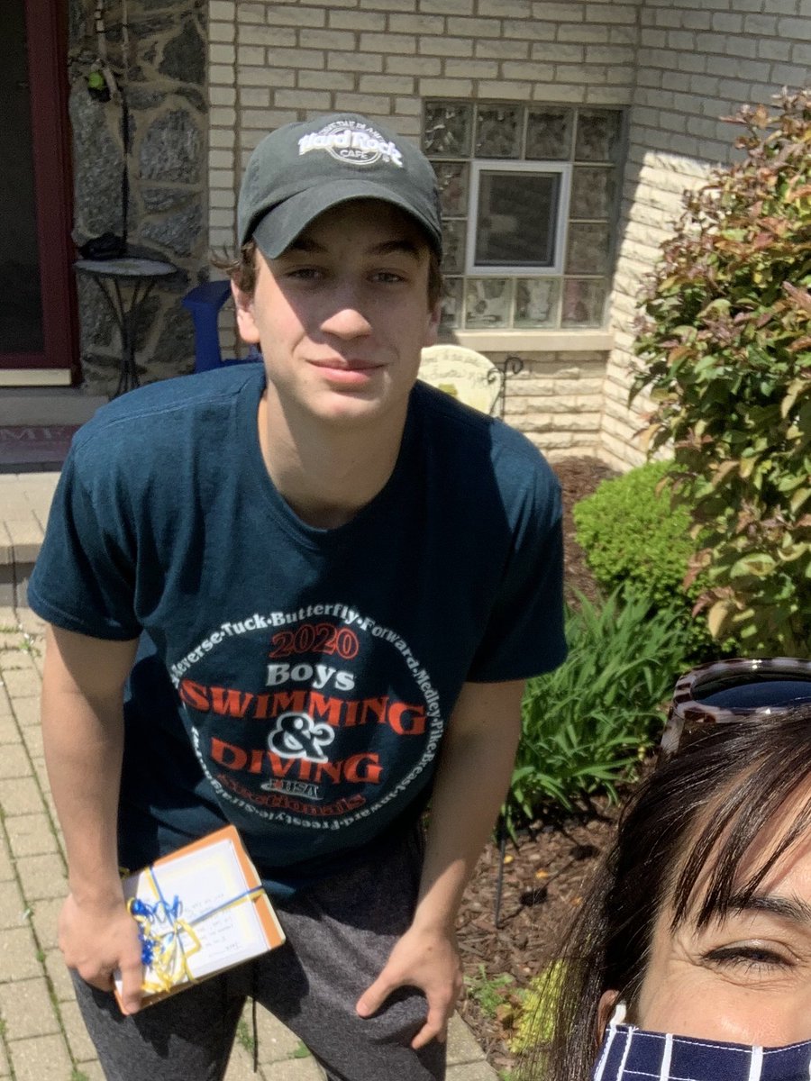 Congratulations, Jack!Thank you for being an awesome tutor in the Lit Lab!! 🔷Go I-L-L-I-N-I!!🔶 ⁦<a href="/SandburgLitLab/">Sandburg Lit Lab</a>⁩ ⁦@McWoolley3⁩ ⁦<a href="/SandburgCC/">SandburgCC</a>⁩ ⁦<a href="/Fearcommentary/">George Fear</a>⁩ ⁦<a href="/jltyrrell8/">Dr. Jennifer Tyrrell</a>⁩ ⁦<a href="/SandburgHS/">Carl Sandburg H.S.</a>⁩