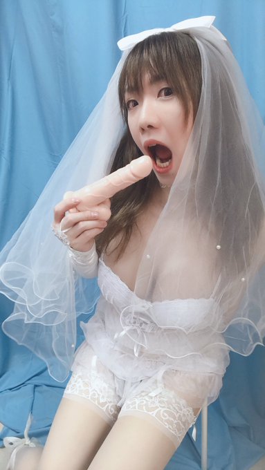 先睹為快😌😌 #520? #遲左 #HK #CD #婚紗 #還有的 #💕💕 #估下下一張 #絲襪 #高跟 #人妻 https://t.co/F4NFCxOK4f<a href="/tag/%E9%81%B2%E5%B7%A6"class="tags">#遲左</a><a href="/tag/hk"class="tags">#HK</a><a href="/tag/cd"class="tags">#CD</a><a href="/tag/%E5%A9%9A%E7%B4%97"class="tags">#婚紗</a><a href="/tag/%E9%82%84%E6%9C%89%E7%9A%84"class="tags">#還有的</a><a href="/tag/%E4%BC%B0%E4%B8%8B%E4%B8%8B%E4%B8%80%E5%BC%B5"class="tags">#估下下一張</a><a href="/tag/%E7%B5%B2%E8%A5%AA"class="tags">#絲襪</a><a href="/tag/%E4%BA%BA%E5%A6%BB"class="tags"><span>#人妻</span></a><a href="/tag/%E9%AB%98%E8%B7%9F"class="tags"><span>#高跟</span></a>