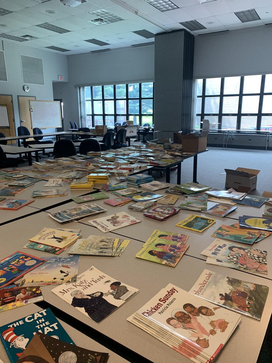 maegmccormick's tweet photo. JCISD Literacy team organizing books to fill the free little libraries around town! Our purpose: Get books in kids hands! #access @JacksonISD @sandywhitejxn @TovahSheldon @KeeneMaureen https://t.co/255Tf3U05q