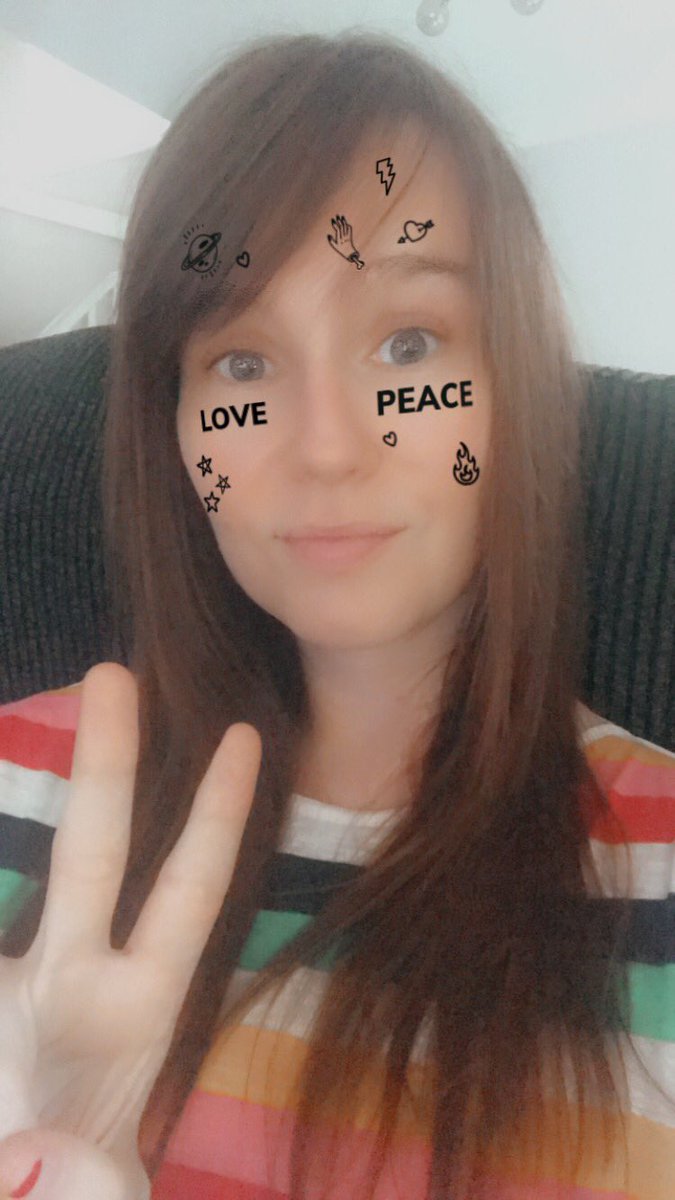 LJMcF83's tweet photo. #Peace #Love #Rainbows https://t.co/MZUwoh4tvK