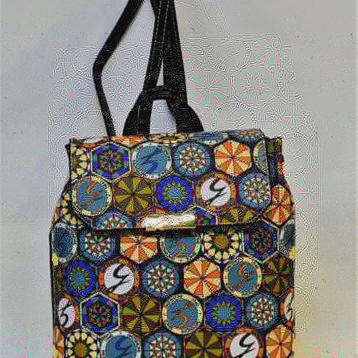 mimmo_fusco's tweet photo. Borsa da donna a zaino modello Backpack Bag della collezione Teodosia, chiuso da pattina con chiusura centrale a gancio, spallacci regolabili.
https://t.co/GwfQ19XgrK
#online #sitoweb #ecommerce #venditaonline #pelletteriafusco #Caserta #campania #pelletteria #gattinonibags https://t.co/HV79fRwHJs