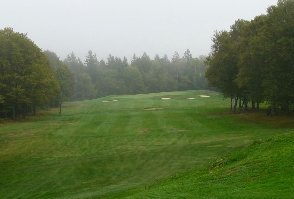 alwaystimefor9's tweet photo. The fog was settling in as we played Herring Cove GC on Campobello Island. We played 9, then went to visit FDR. https://t.co/U23NkC1ErE #golf #play9 #alwaystimefor9 #golfthefairwayslesstraveled #golfblog #9holegolfcourse #play9golf #campobelloisland #canadagolf #canada #FDR https://t.co/h1Xsv5jjXs