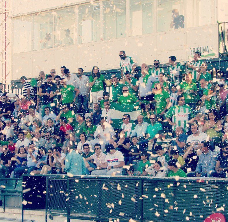 JoseMiguel_bl's tweet photo. Dia29: @atcosanluqueno vs @Yeclano_dptvo 3-0 UNA DE LAS TARDES MÁS GRANDE DE GLORIA EN EL PALMAR!! https://t.co/taKHdsQtXS