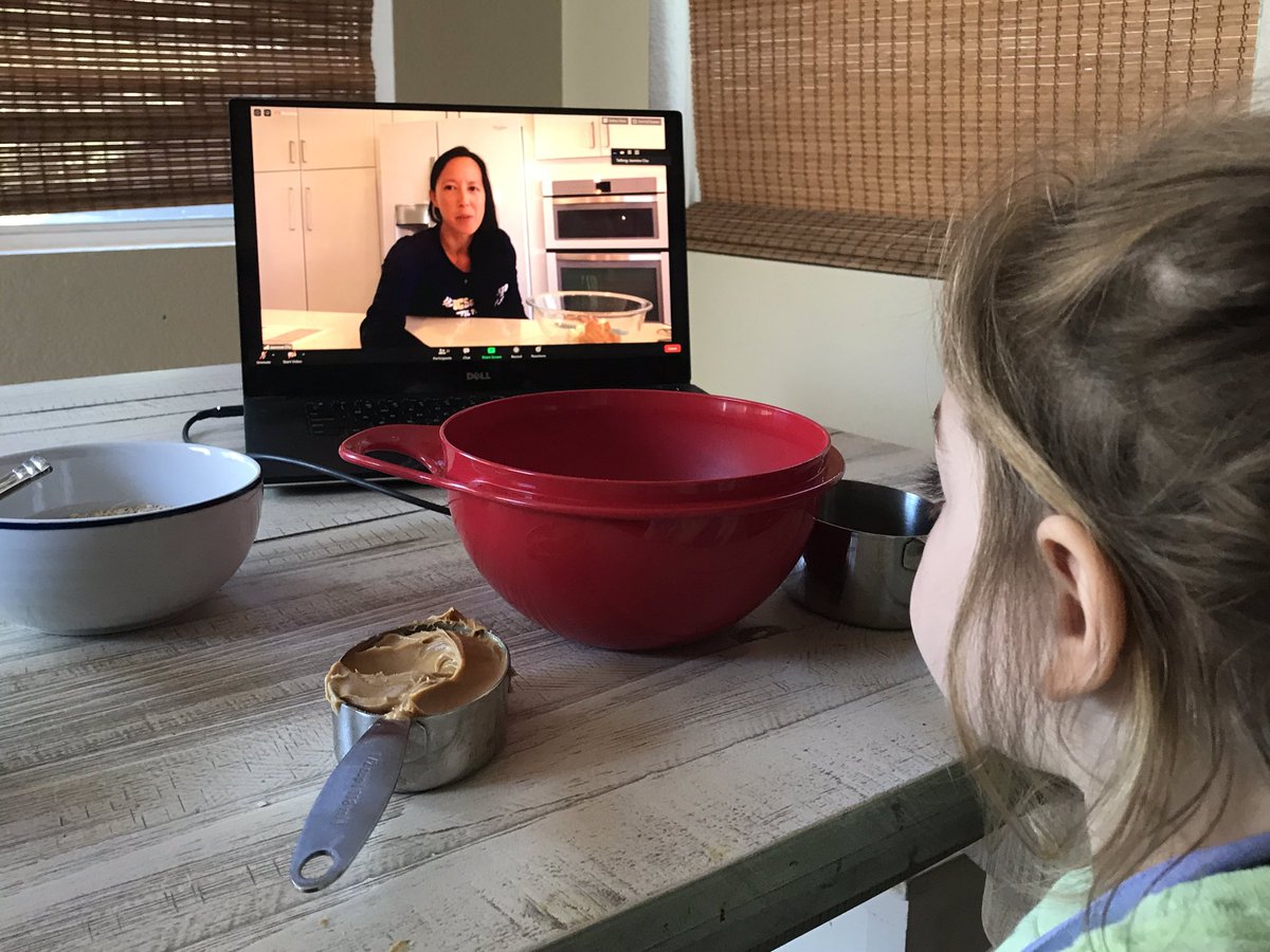 DanielleAMelman's tweet photo. Thank you @UCSDStaff and @UCSDtritons sports dietician Jasmine Chu for this fun, family, cooking activity! #ucsdstaff https://t.co/ZDBRx5QjE2
