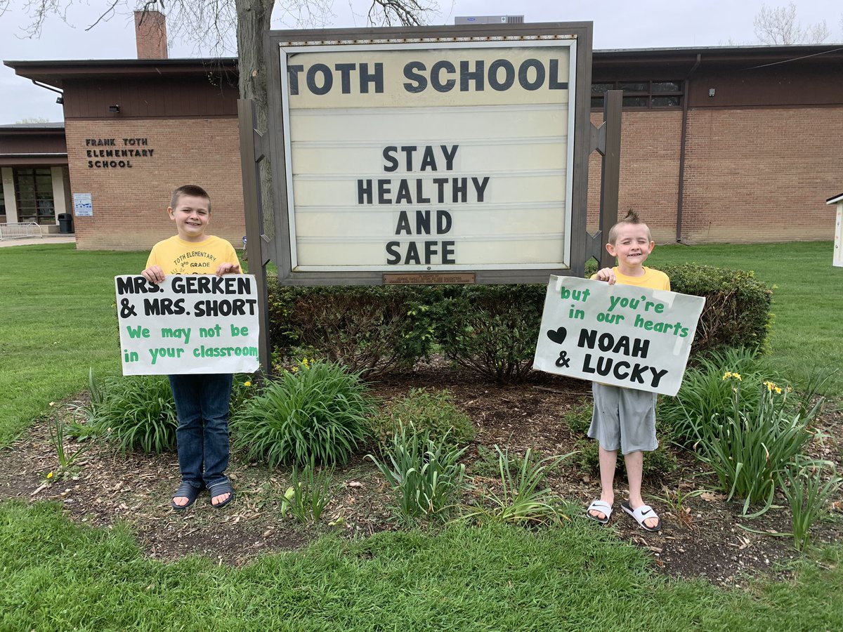 AngM413's tweet photo. @TothTigers you ALL are amazing! Thank you for everything. Your worth is invaluable. https://t.co/YMrvFfn8VX