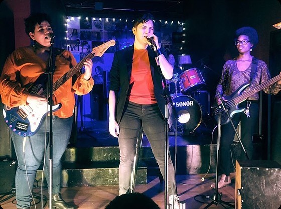 AvanzaLatino's tweet photo. #LatinosStayCreative The Denver-based band, @DenverTulips has been getting creative during the pandemic.  They use Soundtrap to record  songs while separated, and we have been meeting regularly on Zoom.
Link to listen to them play- https://t.co/1uaK9zkNM2 https://t.co/ouYF4lPGlA