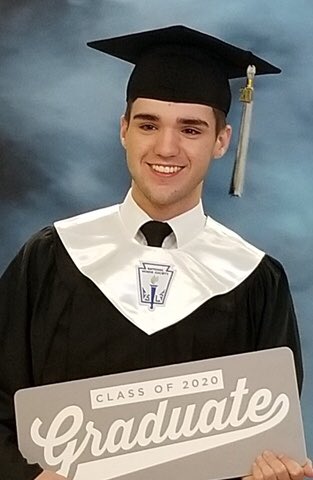 GuyerRobotics's tweet photo. Senior Spotlight: Matthew Bedford

Matthew was a critical contributor to the team and our primary driver this year. He was also responsible for (or on the receiving end of) a majority of our inside jokes. Congratulations! We’ll miss you! https://t.co/uye9tzyTjJ