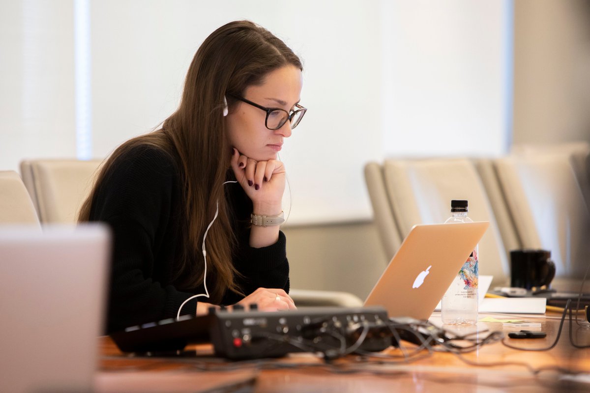 ThePulse_SC's tweet photo. Meet Emily Eckert, our #TakingthePulse Producer. From lining up the interviews to formatting the questions, she is the nail holding it all together. If you have any questions, she is the one with the answers. Feel free to email her at emily@npstrat.com.
https://t.co/aGaS8YB7kr https://t.co/ydy0sK4EAe