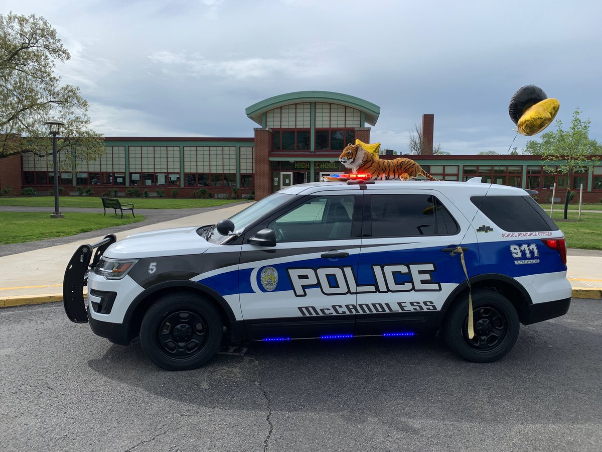 MFriez's tweet photo. Thank you to McCandless, Franklin Park and Northern Regional police for your assistance today!!!  @NA_Schools https://t.co/m7dozqGbsG