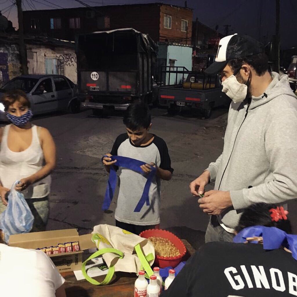 ongdtpt's tweet photo. Se fue otro martes de #OllaPopular en Villa Martelli. Vecinas/os con la colaboración de la ONG y de muchos de ustedes que se sumaron , realizan una gran olla para entregar las viandas en el barrio. https://t.co/r3MVoqwkBZ