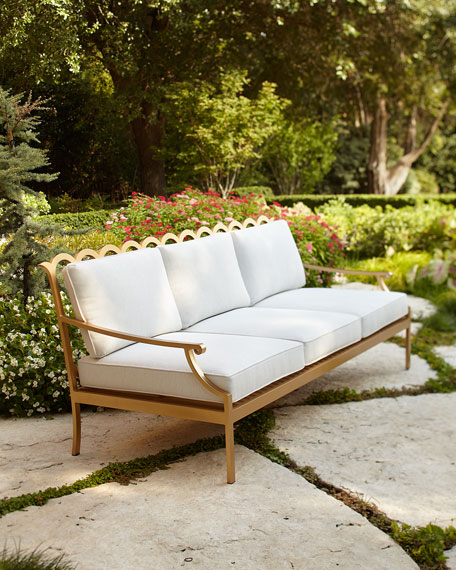 FaveThingCom's tweet photo. A luxurious outdoor sofa, perfect for any patio or backyard! Check out the Savannah Collection Sofa on FaveThing! https://t.co/hUy4aL3iov #FaveThing #OutdoorSofa #OutdoorDecorating #OutdoorFurniture #Horchow #SummerFurniture https://t.co/WRwm0G1EHx