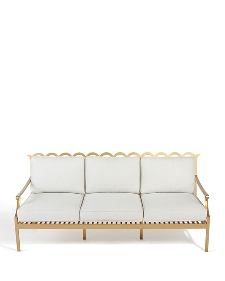 FaveThingCom's tweet photo. A luxurious outdoor sofa, perfect for any patio or backyard! Check out the Savannah Collection Sofa on FaveThing! https://t.co/hUy4aL3iov #FaveThing #OutdoorSofa #OutdoorDecorating #OutdoorFurniture #Horchow #SummerFurniture https://t.co/WRwm0G1EHx