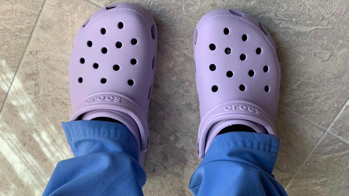 crocs sharing