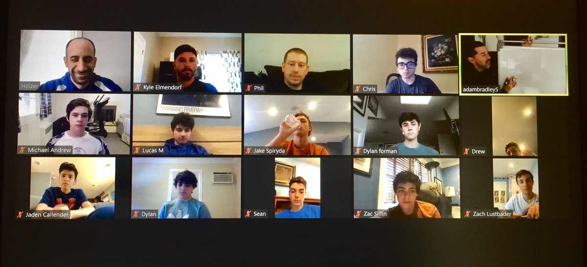 Lead_Em_Up's tweet photo. The @portbaseball squad is locked in today for their 2nd Virtual Session! Today they are working on building their #GreenTeam 🔥
S/O to @MHVikings17 for setting up today’s session!
Make no mistake, the Vikings will be ready to roll when they’re able to take the field again💯 https://t.co/ZcM2OgHTAg