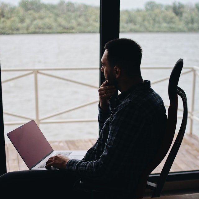iTEAMNM's tweet photo. Wondering what's happening at the office while you're away? Verkada's hybrid cloud video solution is just plain easy. Want to see it in action? Join one of the upcoming webinars and you'll get a free YETI Tumbler just for attending: https://t.co/K9QeSD6SeT https://t.co/aU1Xvt8FXD