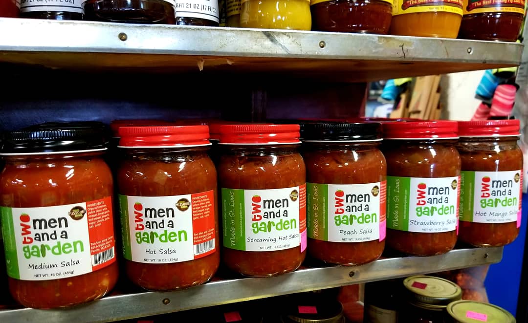 CranesStore's tweet photo. New product! From 2 Men & A Garden, All-Natural oo'mame, Mexican or Chinese chile infusion. And we refilled the pickles and salsa. Yum!
#2menandagarden #CranesStore #BootsBulletsBritchesBologna #itsaysbritches #EatLocal #ShopLocal #visitMO #AgriMissori #Since1889 #countrystore https://t.co/h5hdmgbsRD