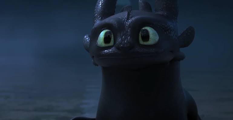Taehyung as Toothless from "How To Train Your Dragon" a thread