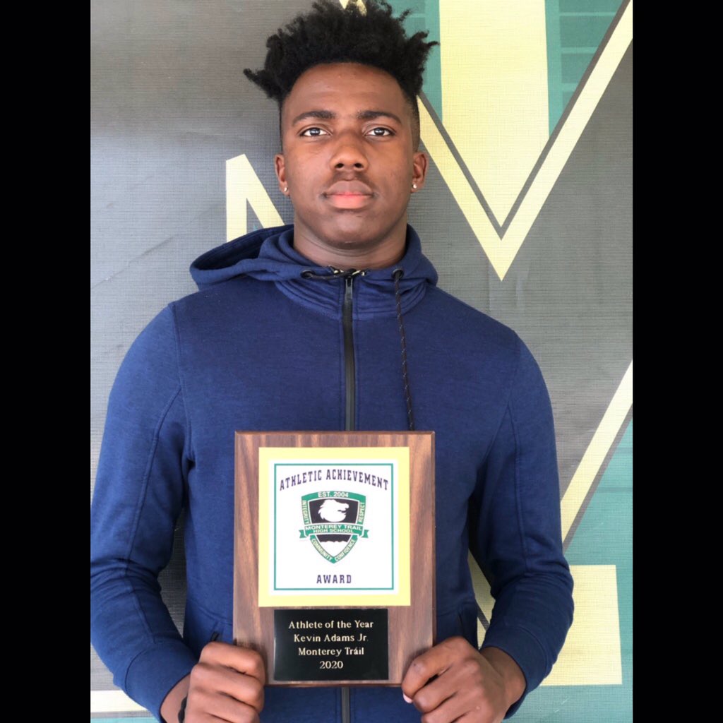 iamkevinadamsjr's tweet photo. BLESSED to be named 2020 male Athlete of the year for Monterey Trail. HONORED to have my name permanently among all the MT greats. THANKFUL to all who played a part in my success. HUNGRY to achieve even more. #WEAREMT @SacBee_JoeD @cameronsalerno1 @EGCSports https://t.co/RrKU6ZW5Ah
