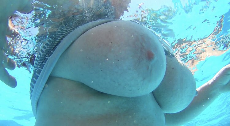 tart409's tweet photo. #bouncingtits #swimmingtopless #milf #36DDD #sexywife #naturaltits #naturalboobs #wetboobs #swimmingtits #swimmingboobs #floatingtits #bigtits #bigboobs #wetnipples #publictits #hugeboobs #underwatertits #toplessunderwater #bigtits #bigboobs #underwaterboobs #floatingboobs #tits https://t.co/orYXtNJ4OH