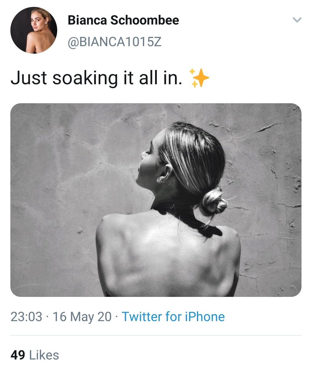 Many hopeful entrants flooded the timeline with  #MissSA2020 entry videos & media shots. One of them was, Bianca Schoombee. She started out as a small account & as soon as she posted her entry & spiritual tweets, many people supported her - saying she had a chance to be chosen.