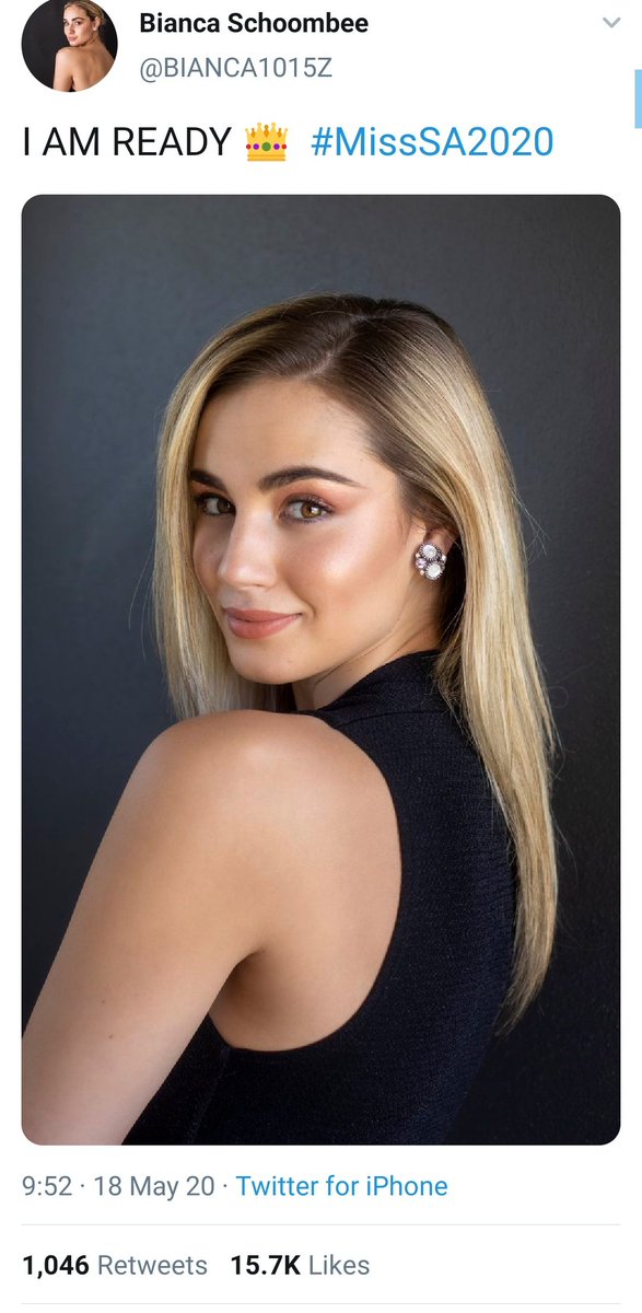 Many hopeful entrants flooded the timeline with  #MissSA2020 entry videos & media shots. One of them was, Bianca Schoombee. She started out as a small account & as soon as she posted her entry & spiritual tweets, many people supported her - saying she had a chance to be chosen.