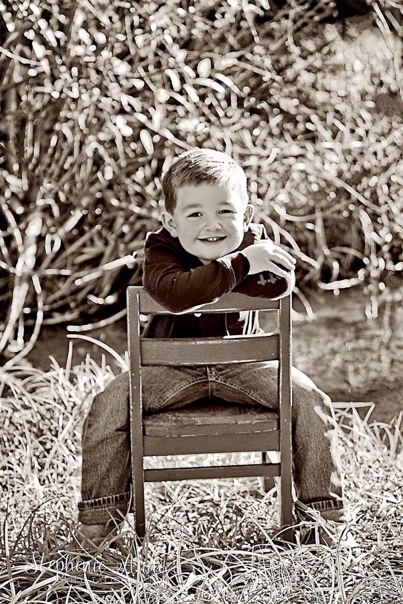 juice_crane's tweet photo. May 20th 2020

I introduce to you...

Kaysen Lee Shrum 🖤 https://t.co/YXGmSdwPxR