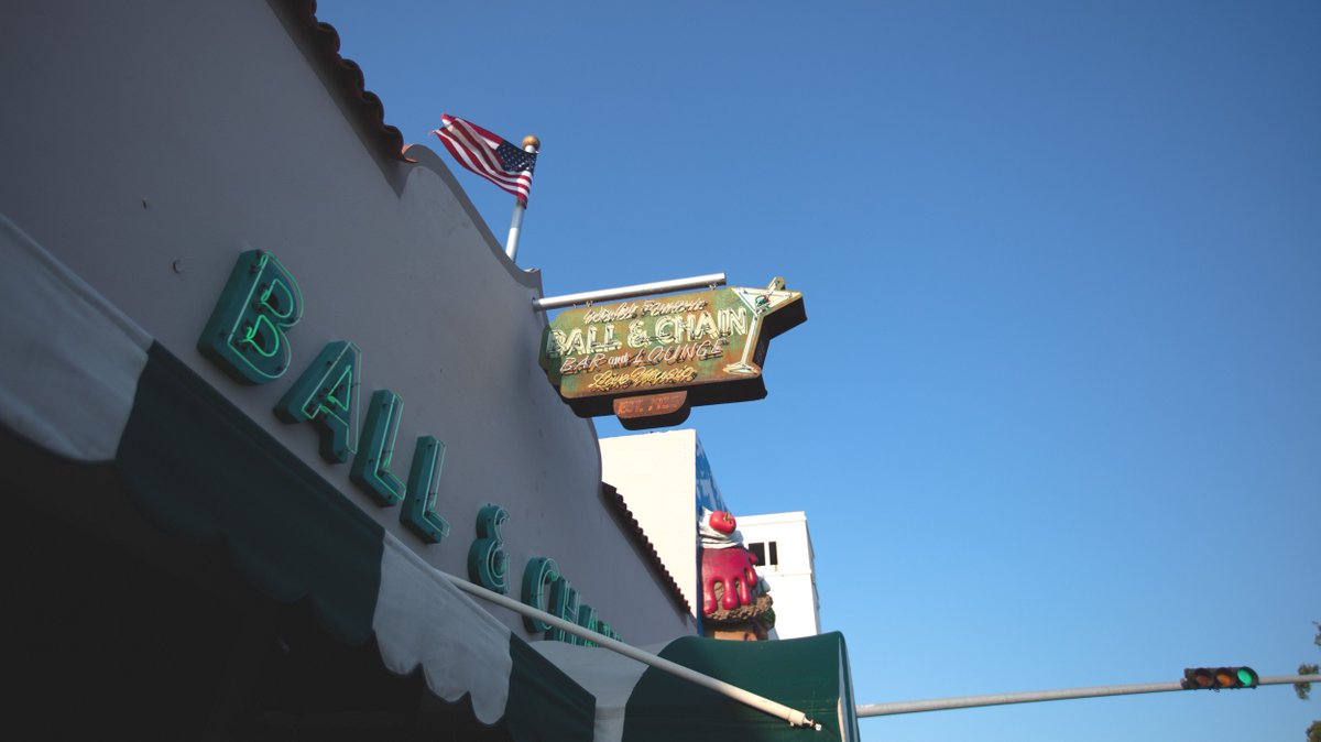 visitmiami's tweet image. Established in 1935, @BallAndChainBar has been serving #LittleHavana for decades, and they don't plan on stopping now. They're serving delicious #MiamiEats while matching donations with a warm meal for a front-line worker or local in need. #OrderOutHelpOut bit.ly/2UFAvX2