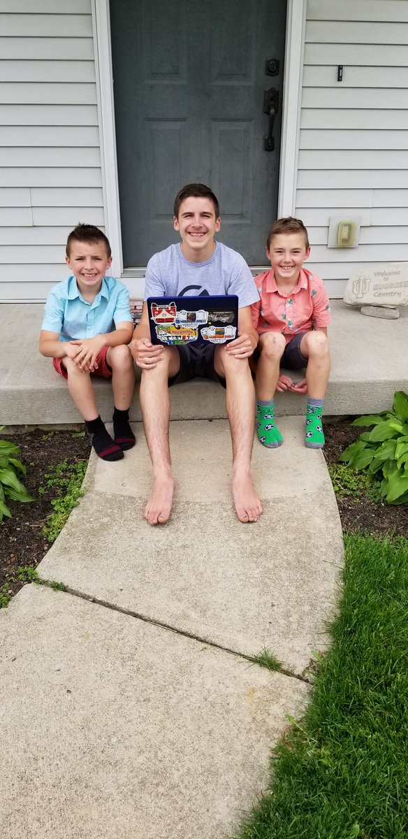 phmjsimpson's tweet photo. That's a wrap for these guys! #schoolsout @1GoodBetterBest @Lovingmy5guys #elearning #Covid_19 https://t.co/07LD9aArxC
