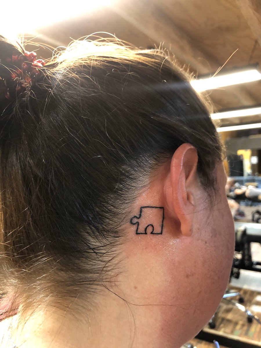 bonnieehorton88's tweet photo. So I did a thing so I could match my girls!  When Nat turns 16 she will complete our puzzle❤️ Thank you @SaltyTattoo https://t.co/191d8XQZdk