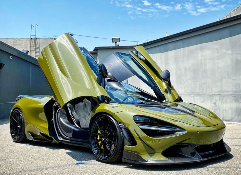 warjudo3's tweet photo. McLaren 720S "Carbon Fiber Olive" 1000 hp https://t.co/jZd7yz3dzr