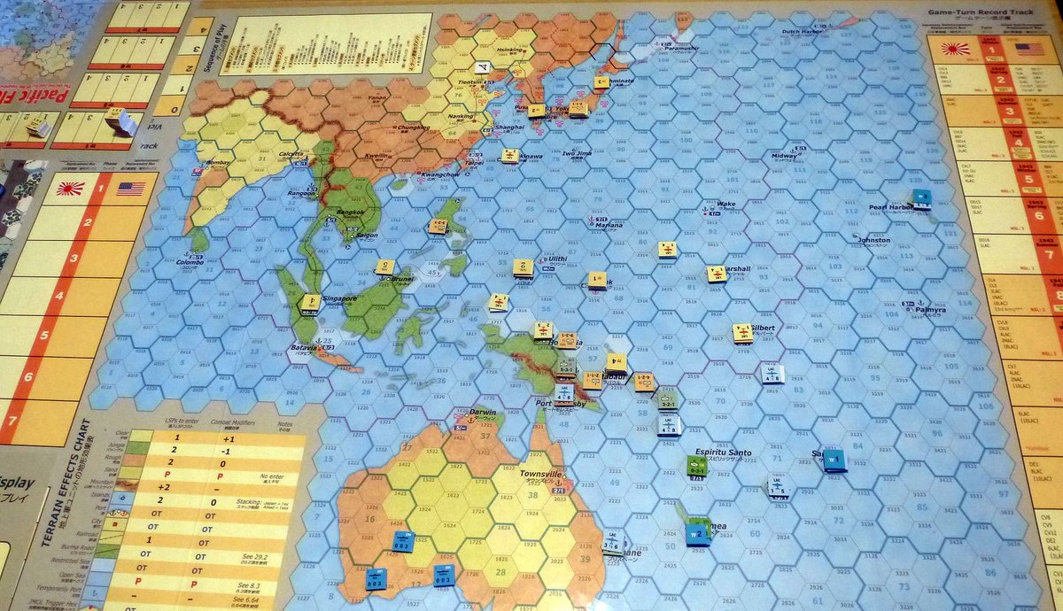 こかど サンセットゲームズ 再販する太平洋艦隊のカバーアートはやっぱりこれです ドラスタ ドイツ南方軍集団に続いて再販します 真珠湾攻撃から沖縄 本土決戦まで遊べる伝説のウォー ゲームです 昔のhj版を完全に再現します ウォーゲーム ボード こかど サンセットゲームズ 再販する太平洋艦隊のカバーアートはやっぱりこれです ドラスタ ドイツ南方軍集団に続いて再販します 真珠湾攻撃から沖縄 本土決戦まで遊べる伝説のウォー ゲームです 昔のhj版を完全に再現します ウォーゲーム ボード