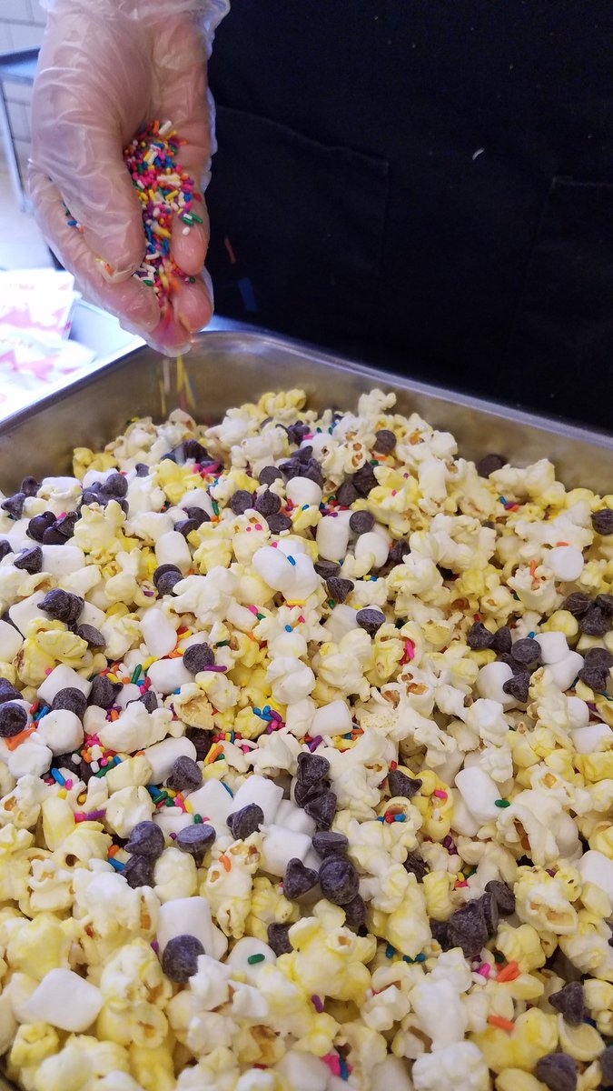 TNG_AmandaGrove's tweet photo. @TyroneEagleEye Don't forget tomorrow is popcorn day! Swing by the high school to pick up lunch and s'mores popcorn! https://t.co/6ypWyxHRP7