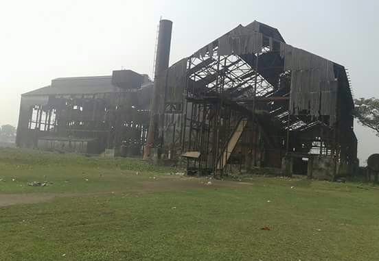 BANMANKHI-  #Purnia It was Asia's largest sugar mill,machines came from Russiawas the first cooperative mill in Bihar. spread over119acres,started production in1970The mill had the capacity to produce 1000 quintals of sugar per daymill was closed due to government apathy10/n