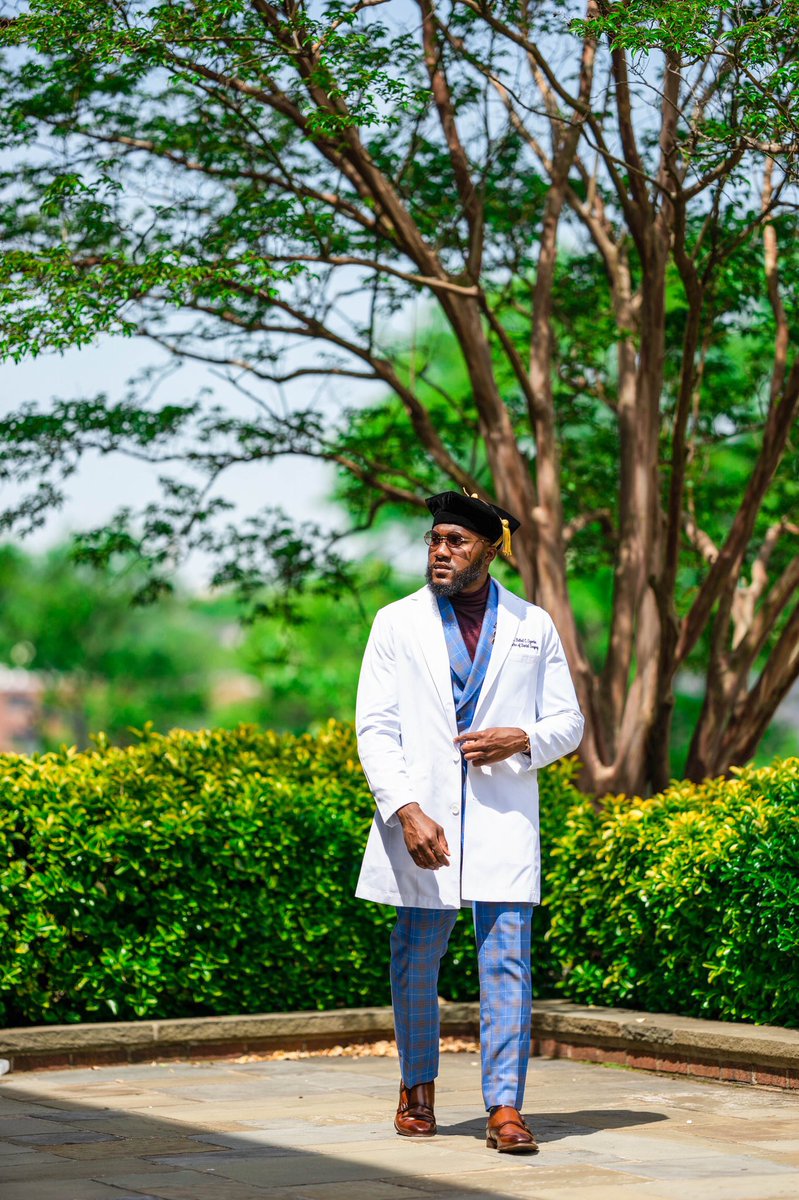 Dr. B-Bay tweet media