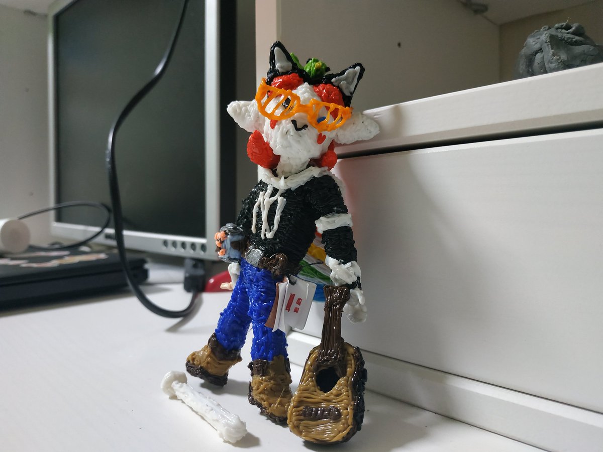 DucksByDay's tweet photo. After about 14 hours the statue is finally done! :O it has been one of my hardest one to make so far, I can tell you that. Even though there are some flaws here and there im still very happy with the result! :D i hope I made yall proud 😄
#jschlatt #jschlattfanart #translatortwt https://t.co/Iw5UZkW0ZJ
