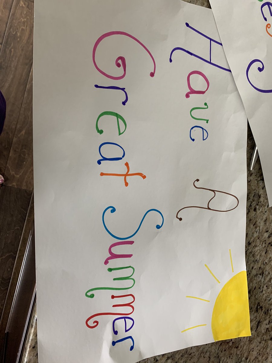 Saying goodbye to these kiddos was super sad but I loved seeing them smile!!! ❤️my class