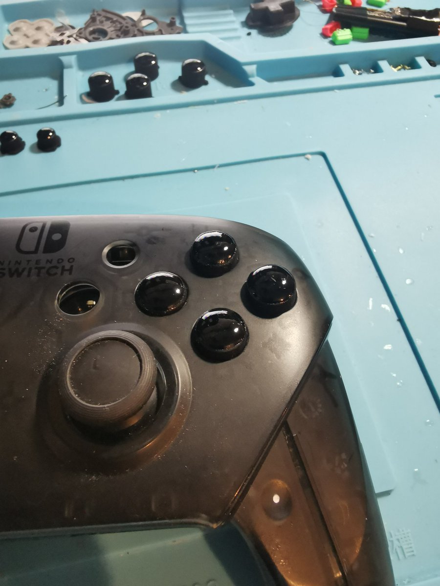 LestatsMods's tweet photo. Working on something new.....
https://t.co/7DZcxfGgfv
#nintendo
#NINTENDOSWITCH
#joycons
#joycon
#joyconmods
#joyconmod
#rgb
#gamer
#gamergirl
#gamerboy
#lestatsmods
#gaming
#nintendoswitchgames
#procontrollerswitch https://t.co/ze9DDZKOnr